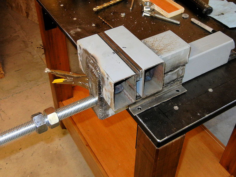 make a steel bench vise welding assembly