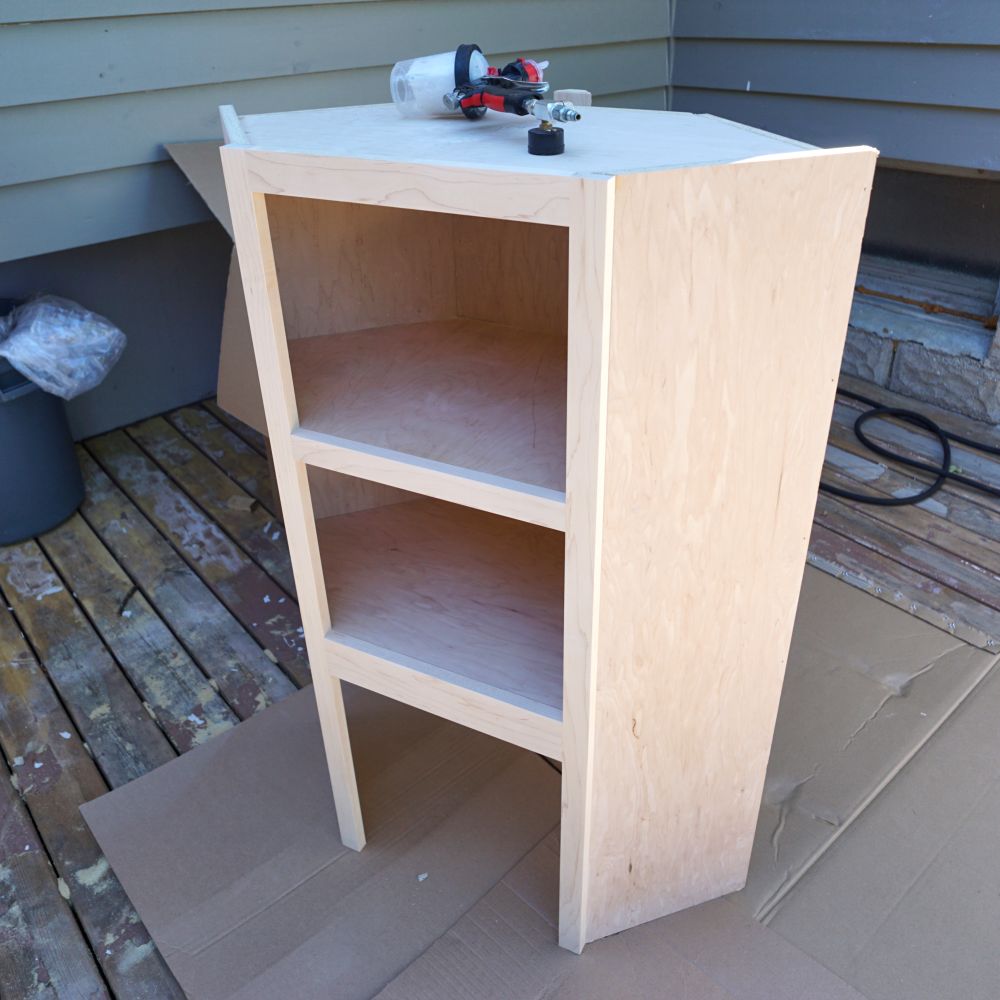 Building A Corner Cabinet For The Kitchen - IBUILDIT.CA