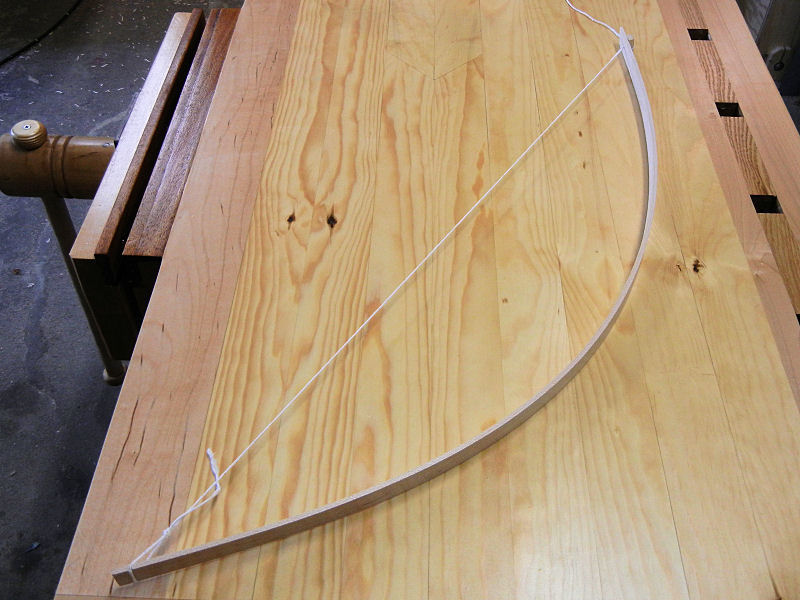 Making a Drawing Bow - IBUILDIT.CA