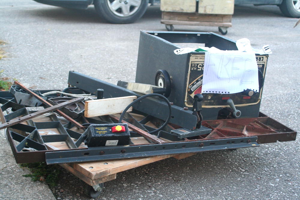 roadside tabe saw top