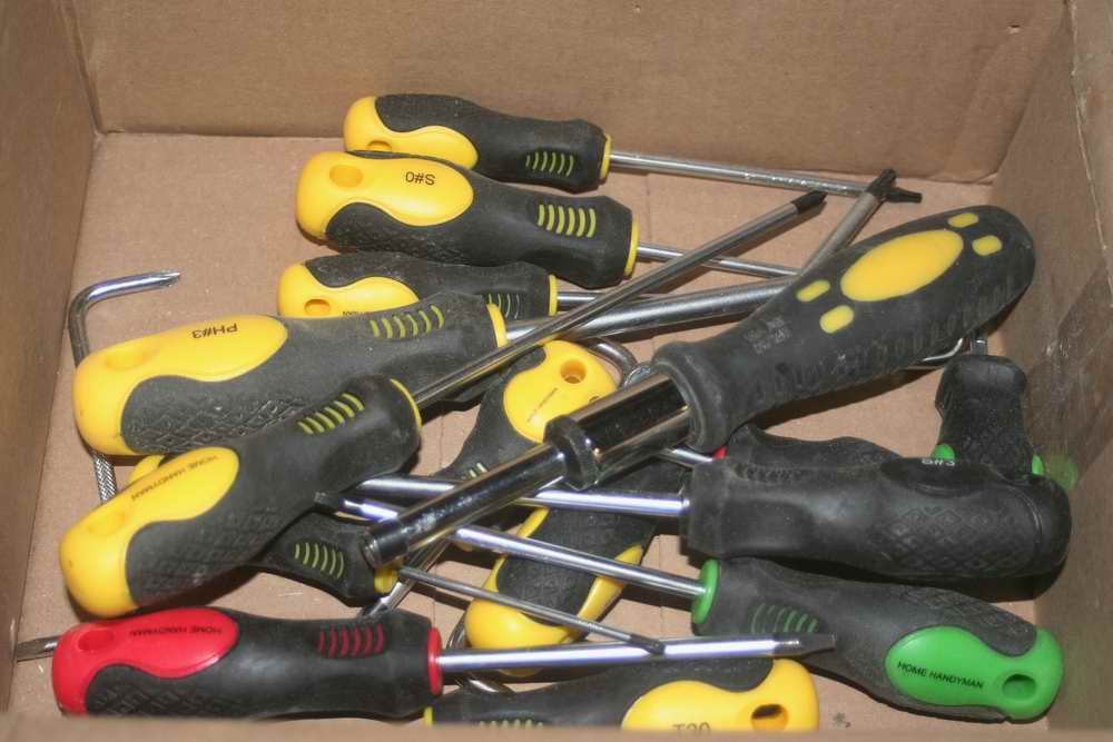 box of generic screwdrivers my collection of cheap screwdrivers