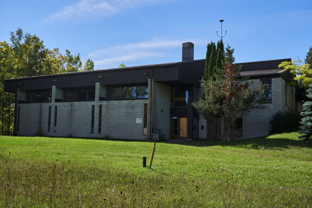 Abandoned Places Boyne River Natural Science School Building It Ibuildit Ca