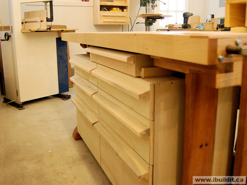 workbench chest of drawers