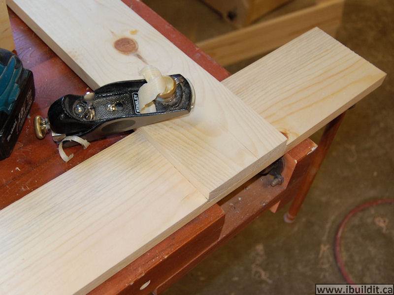 how to make portable folding saw horses from plywood