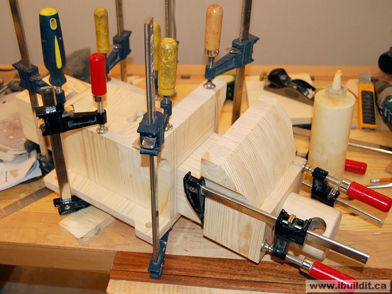 how to make a wooden vise