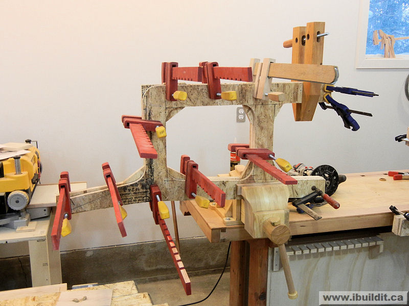 How To Make A Stool From OSB - IBUILDIT.CA
