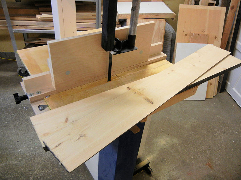 How To Make a Plywood Door - IBUILDIT.CA