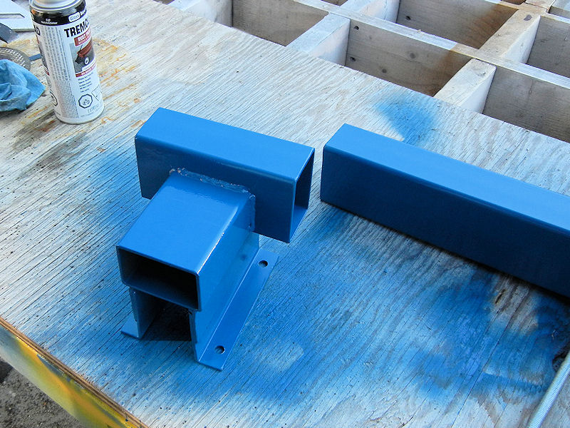 make a steel bench vise painting