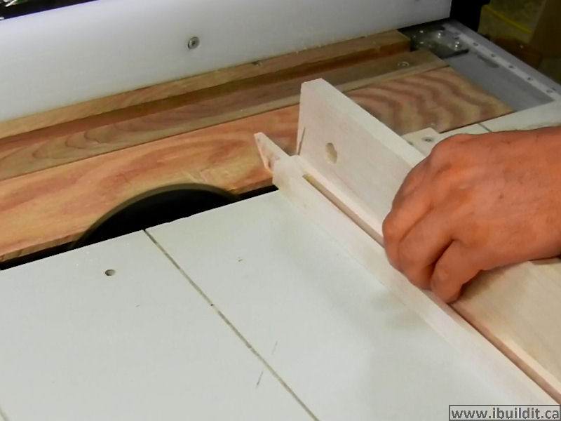Making a beam compass cut wood