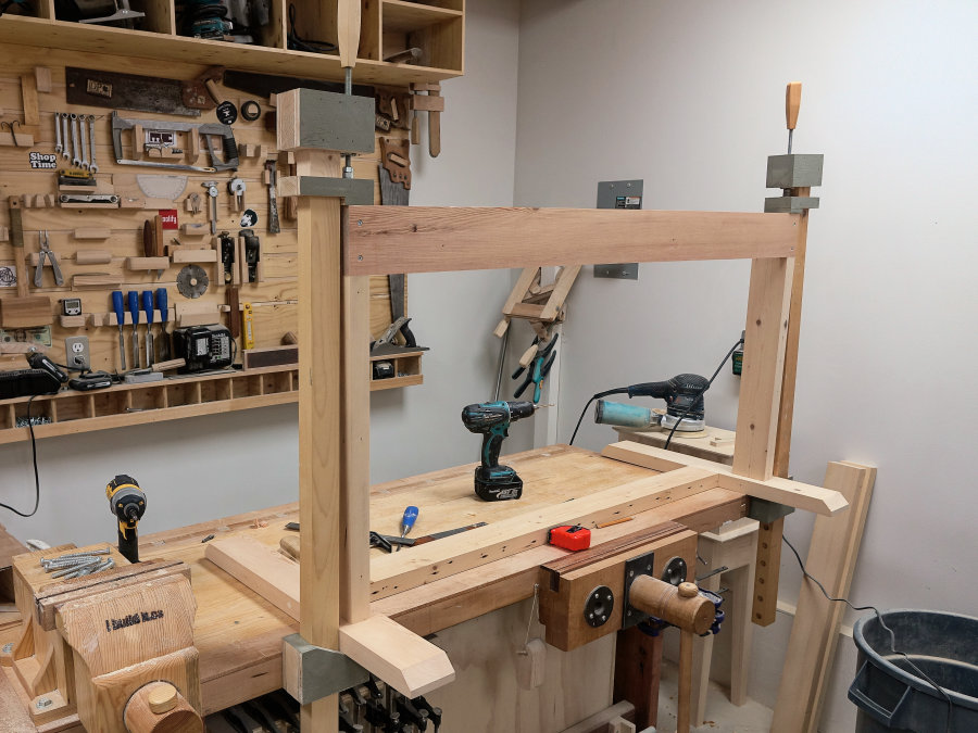 How To Make a Computer Desk - IBUILDIT.CA