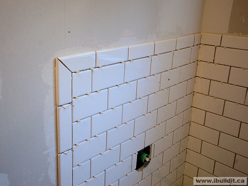 Ceramic Tile Tub Surround, How To Border Subway Tile