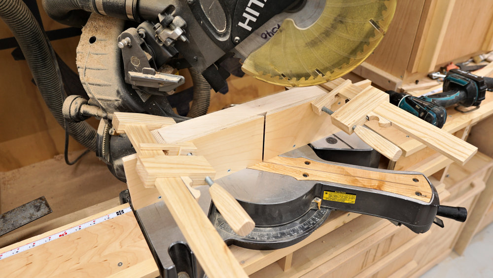Making A Miter Saw Fence - IBUILDIT.CA Craftsman Miter Saw Fence Not Straight