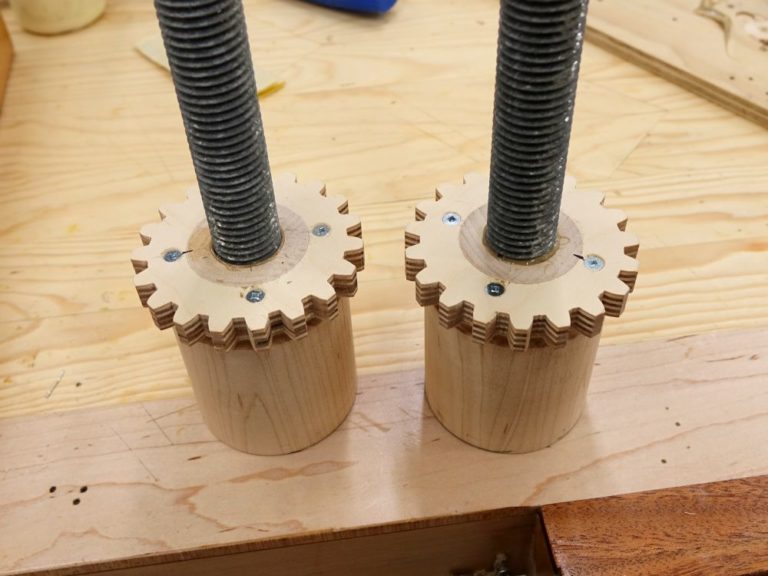 Making A Twin Screw Vise IBUILDIT.CA